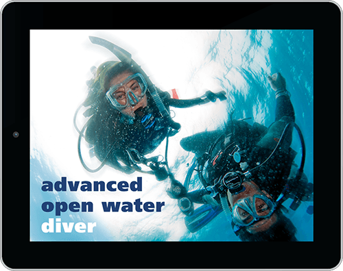 Visuel du cours PADI Advanced Open Water Diver avec deux plongeurs